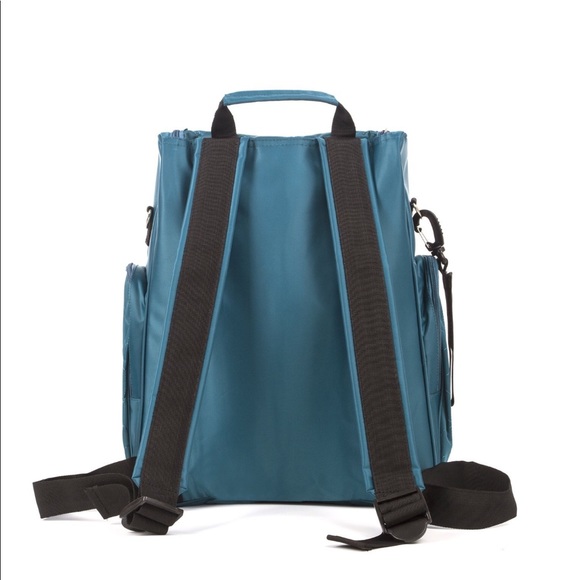 *Only 1 left* Backpack style diaper bag 🎒 👶 - Picture 3 of 4